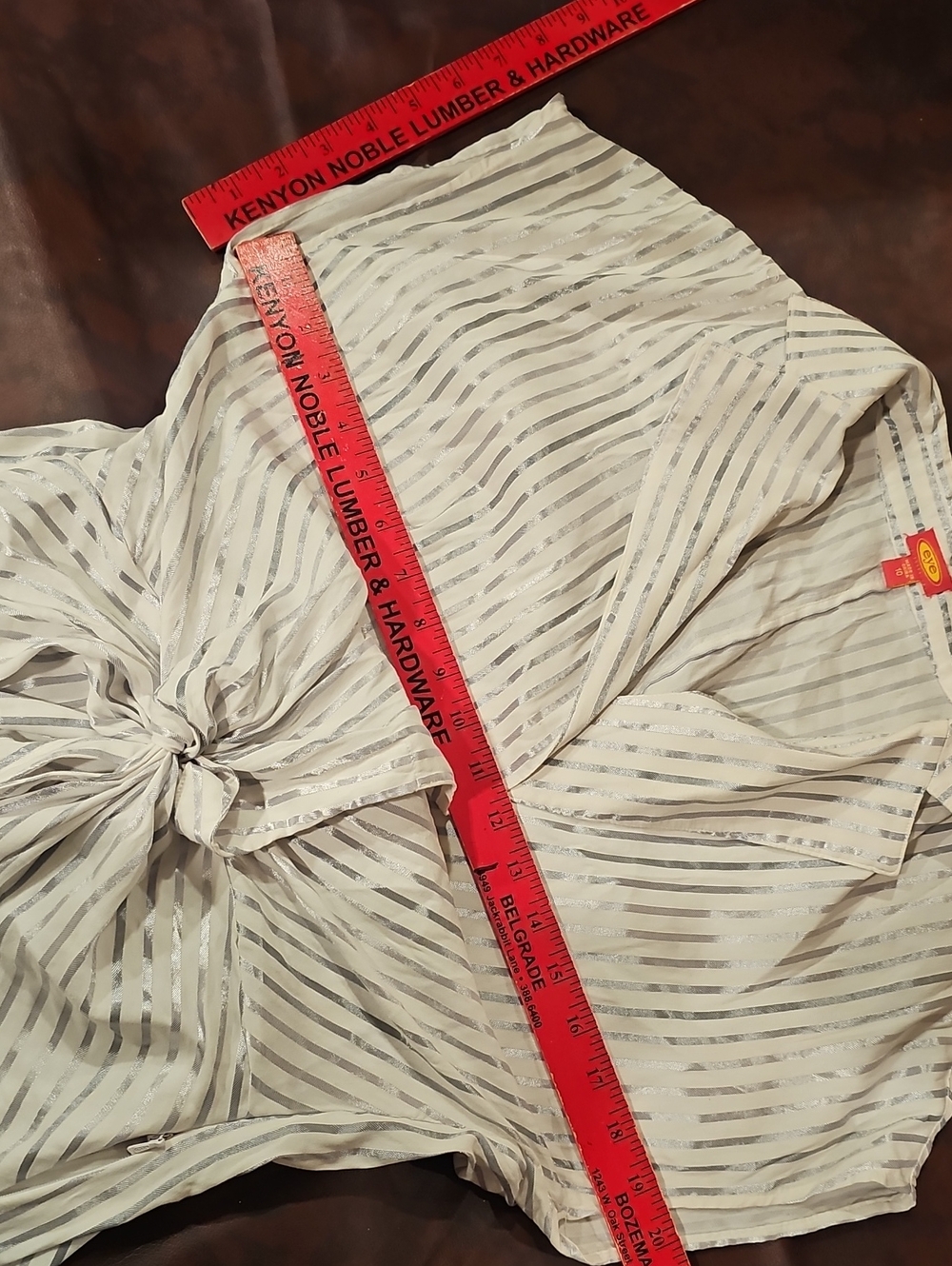 N White And Silver Striped Button Down Side Knot Shirt With Dual Side Zip Sz 10 - Picture 5 of 7